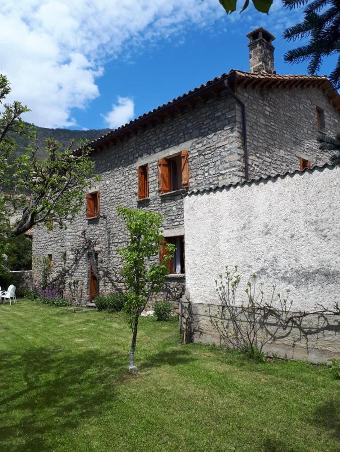 Вилла Cirjuana, Casa En El Centro Con Agradable Jardin Y Barbacoa By Pirineos 360 Бьескас Экстерьер фото