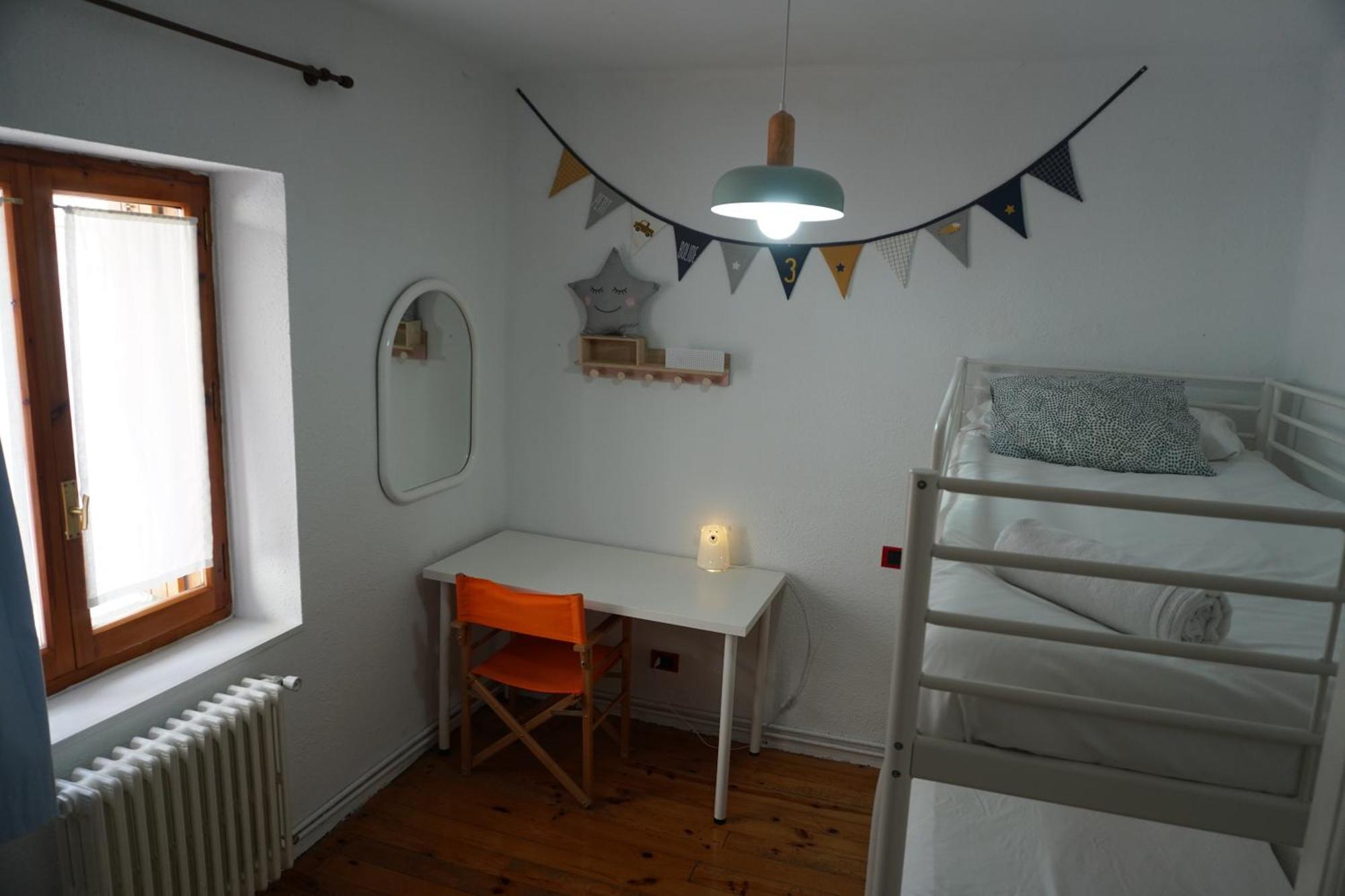 Вилла Cirjuana, Casa En El Centro Con Agradable Jardin Y Barbacoa By Pirineos 360 Бьескас Экстерьер фото